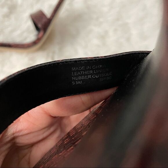 MICHAEL Michael Kors Purple Brandy Ava Snakeskin Leather Sandals Size: US 9.5M - Picture 8 of 10